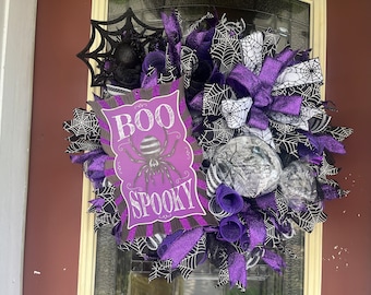 Halloween wreath, purple and black wreath for Halloween