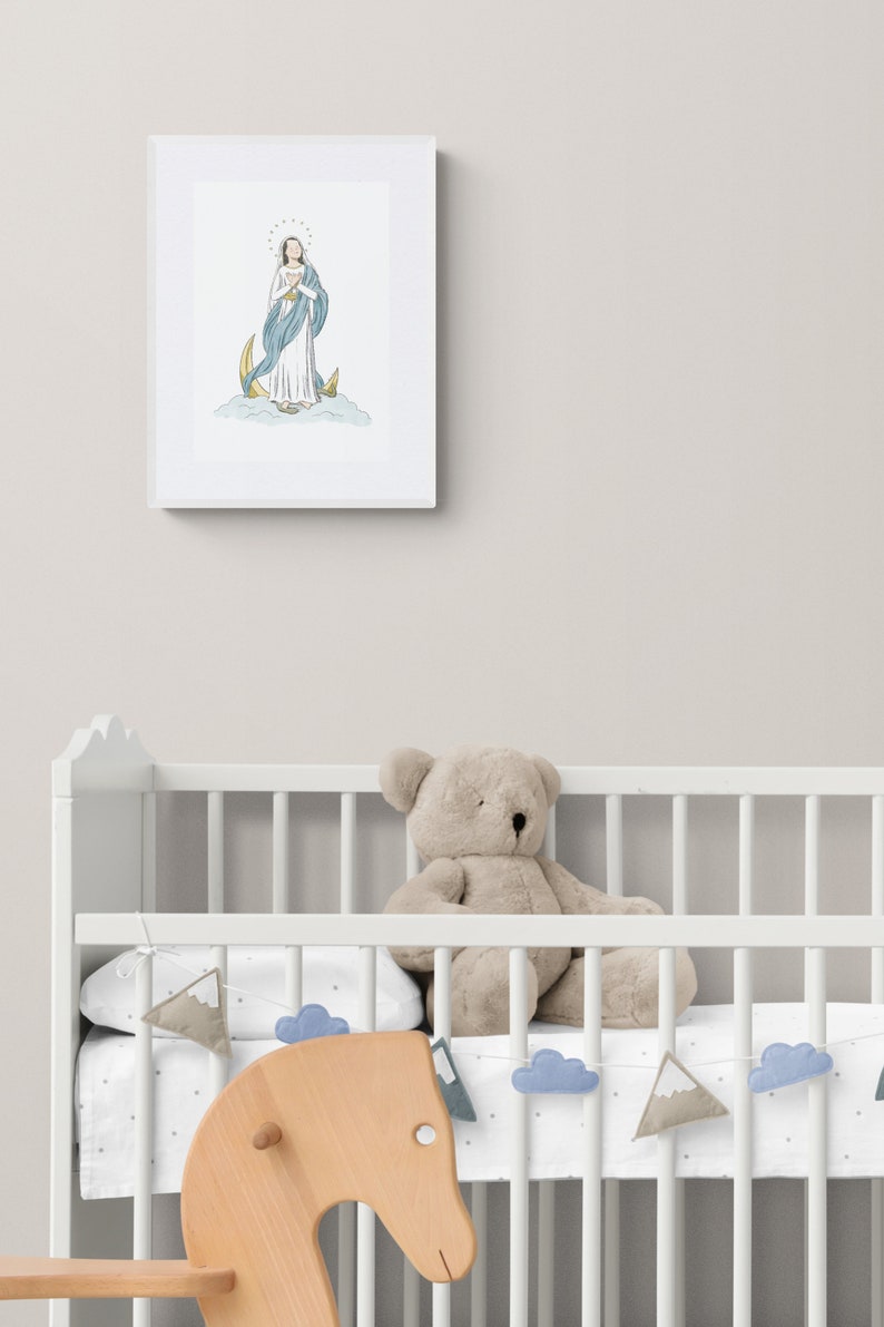 Art mural imprimable Vierge Marie : une illustration catholique pour une chambre d'enfant au format A4, A5 et lettre US image 4