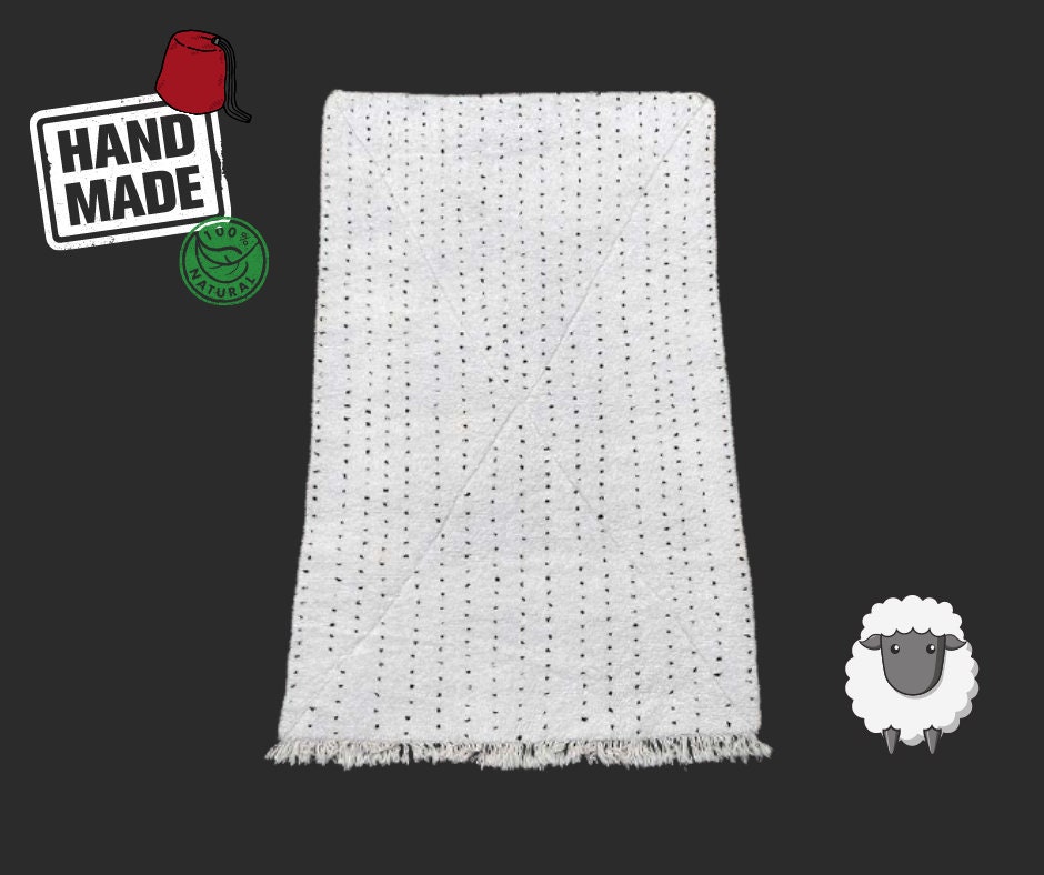 Tapis Berbère Pois Noirs