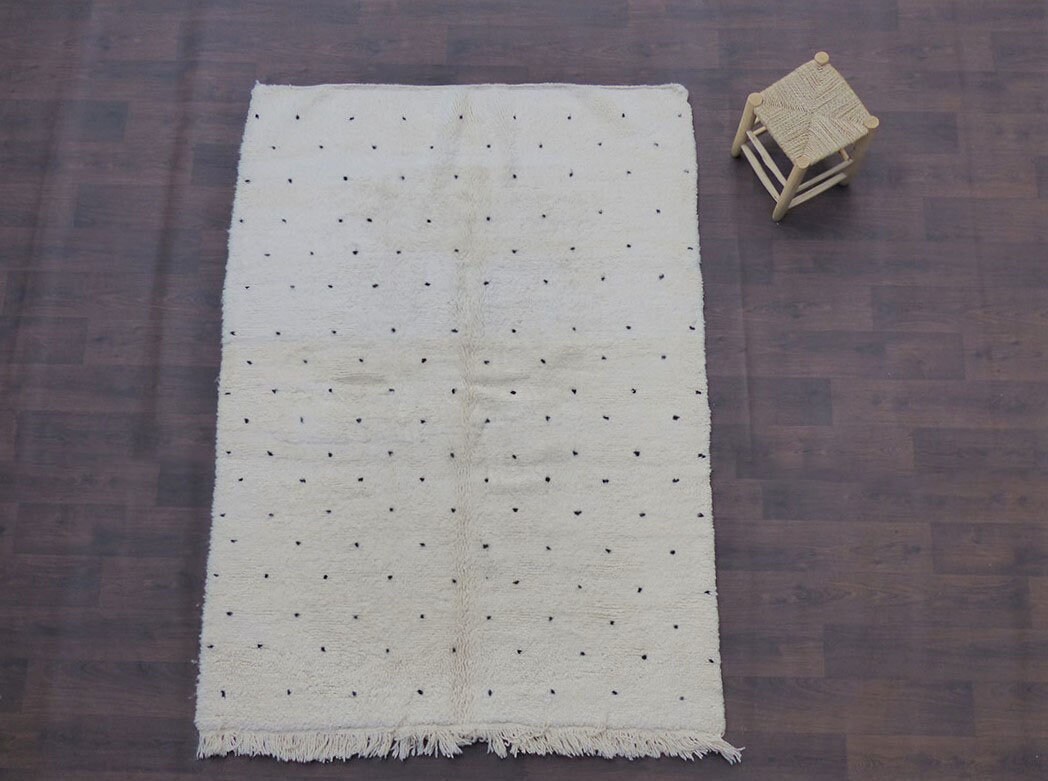 Tapis Berbère Pois noirs