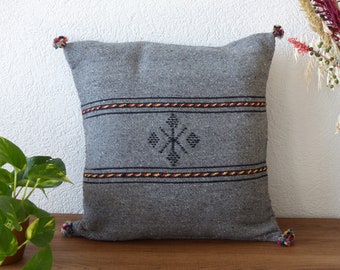 Dark grey Berber cushion in handmade cotton