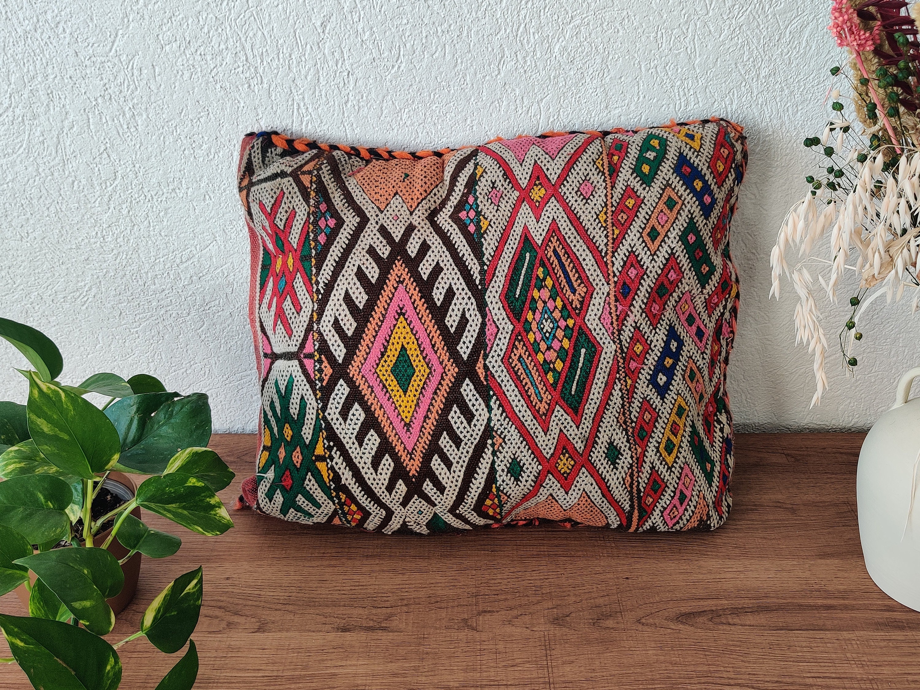 Coussin Vintage Style Kilim Marocain Fait Main