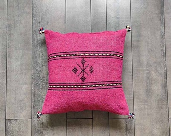 Decorative Pink Berber cushion in handmade cotton