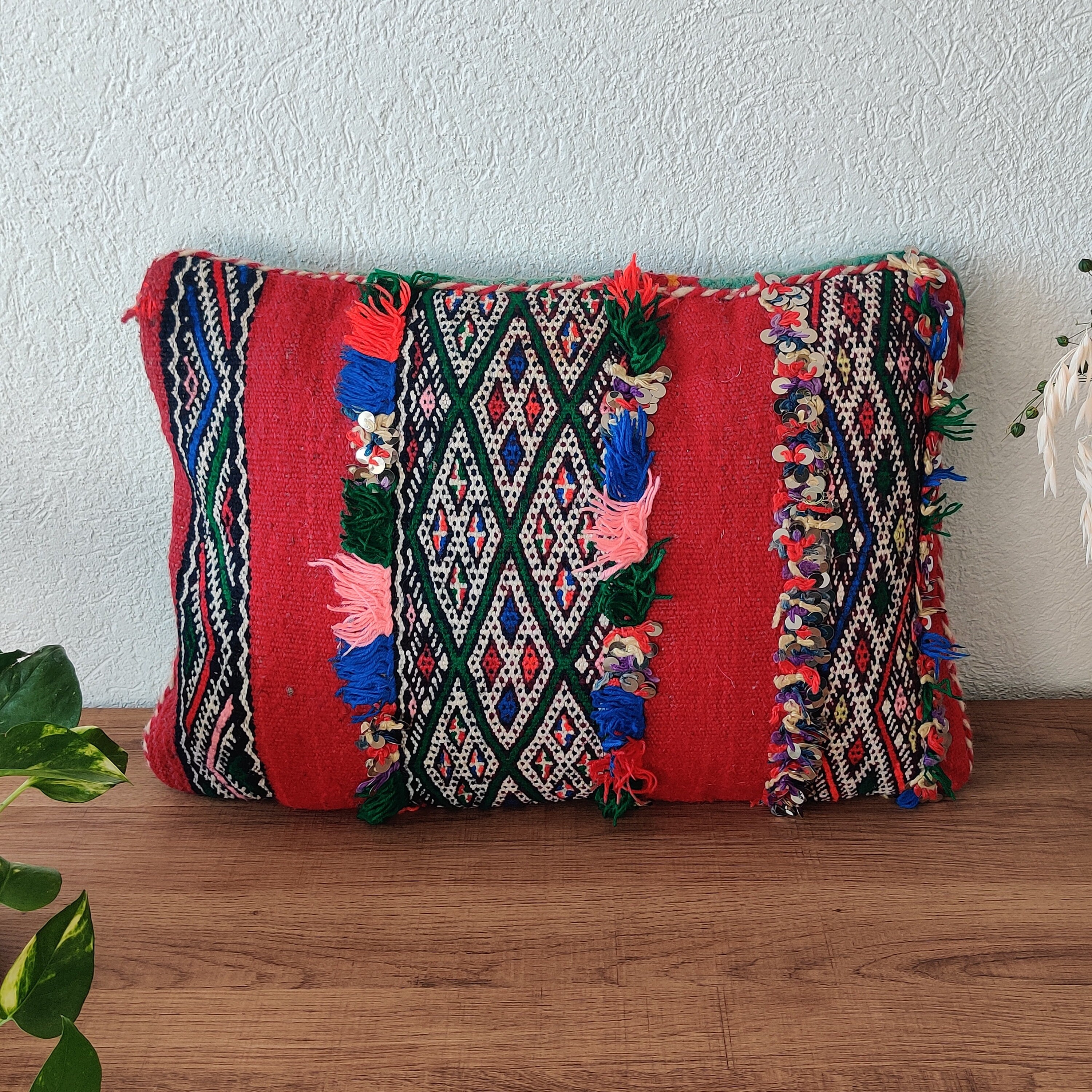 Coussin Berbère Rouge Kilim Traditionnel