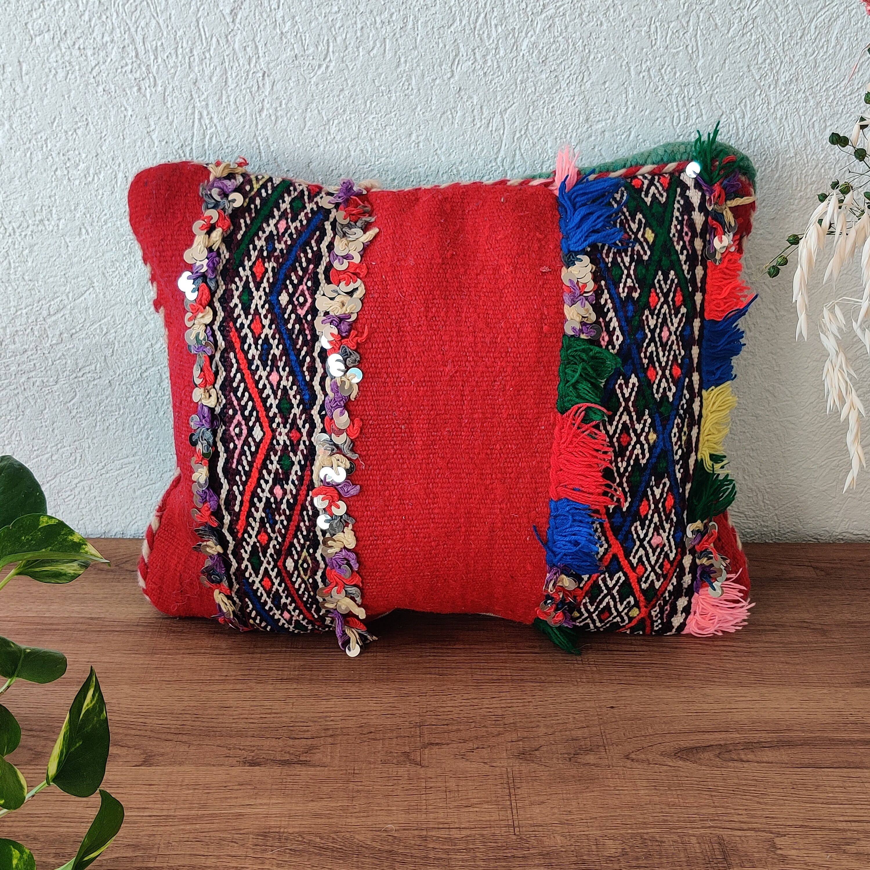 Coussin Marocain Rouge Kilim Traditionnel