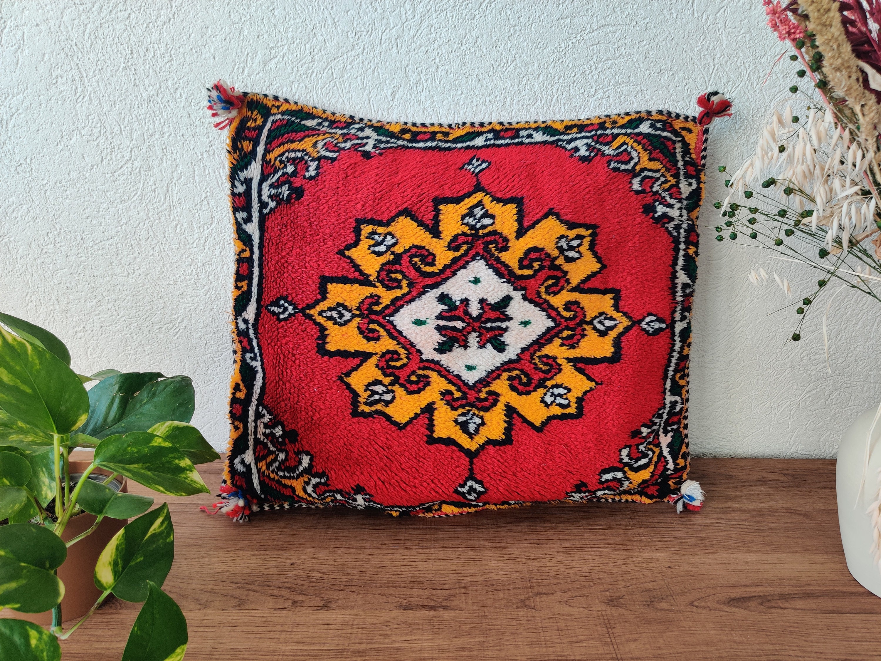 Coussin Berbère Rouge Ethnique Fait Main