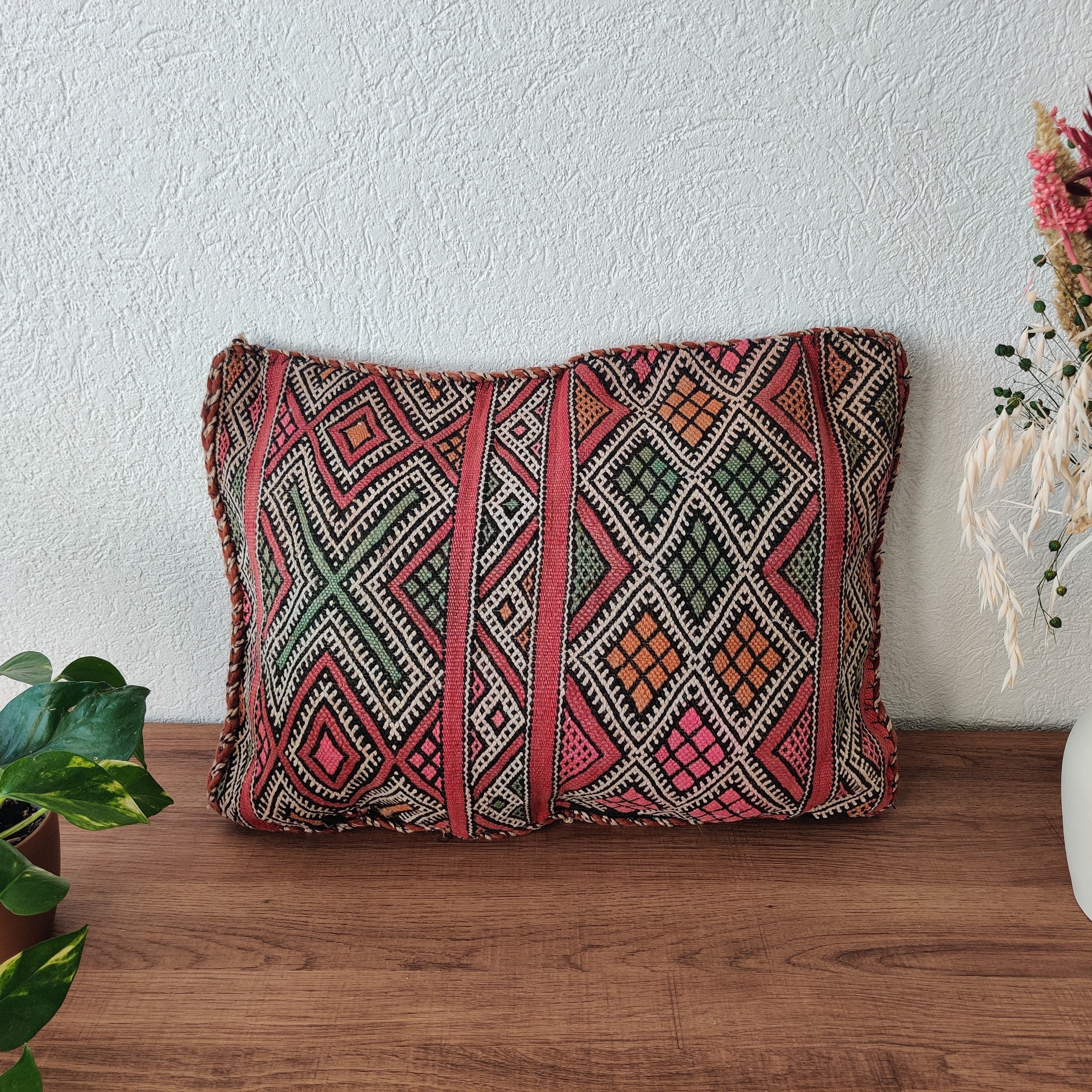 Ancien Coussin Kilim Berbère Traditionnel Vintage