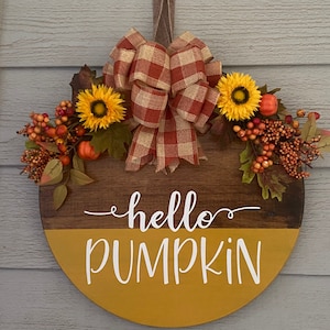 Custom Round Wooden Door Hangers