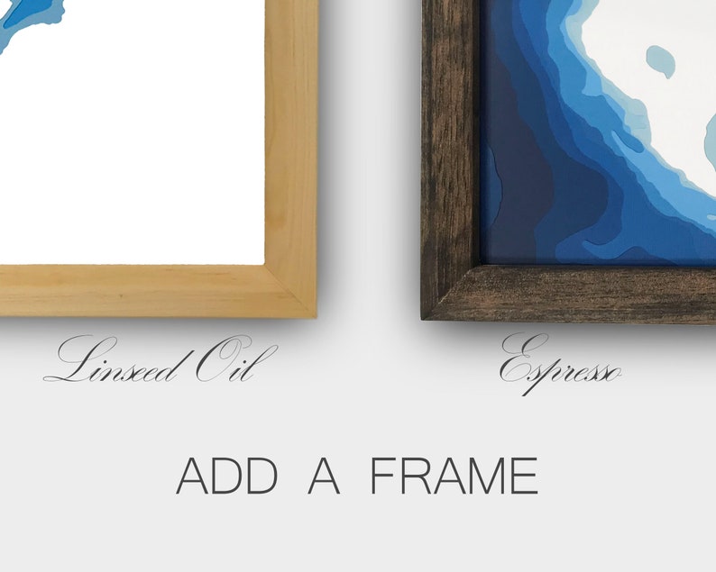 Puede incluir: Dos impresiones enmarcadas de un dise&ntilde;o abstracto azul y blanco. Los marcos se muestran en dos colores diferentes: "Linseed Oil" y "Espresso". A&ntilde;ade un marco a tu impresi&oacute;n.