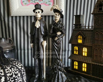 Skelenton Figures Decor ( Set of 2) , Halloween Decor,  Goth Home decor,  Gothic decor,  Gothic Home decor,  Victorian Goth Decor,
