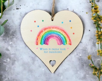 When It Rains Look For Rainbows Hanging Wooden Heart Sign Wall Window Plaque Decoration Hope Happiness Positivity Friendship Gift For Women