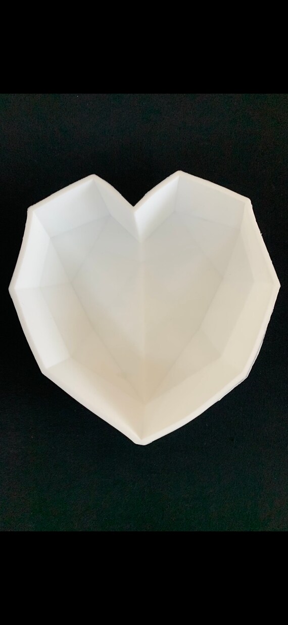 3D Diamond Breakable Heart Mold