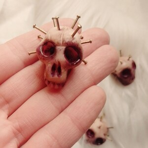 Tiny skull, skull, skull figurine, little voodoo skull, voodoo, miniature skull, handmade skull, handmade image 3