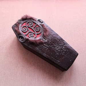 小さな棺、小さな棺箱、棺箱、EVAフォーム棺、黒い棺、人形用の棺、小さな棺箱、ハロウィーンの棺、手作り。