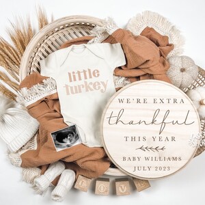 Thanksgiving Pregnancy Announcement: Social Media Pregnancy Reveal (Digital)