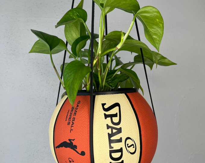 WNBA Plantsketball - 28.5”