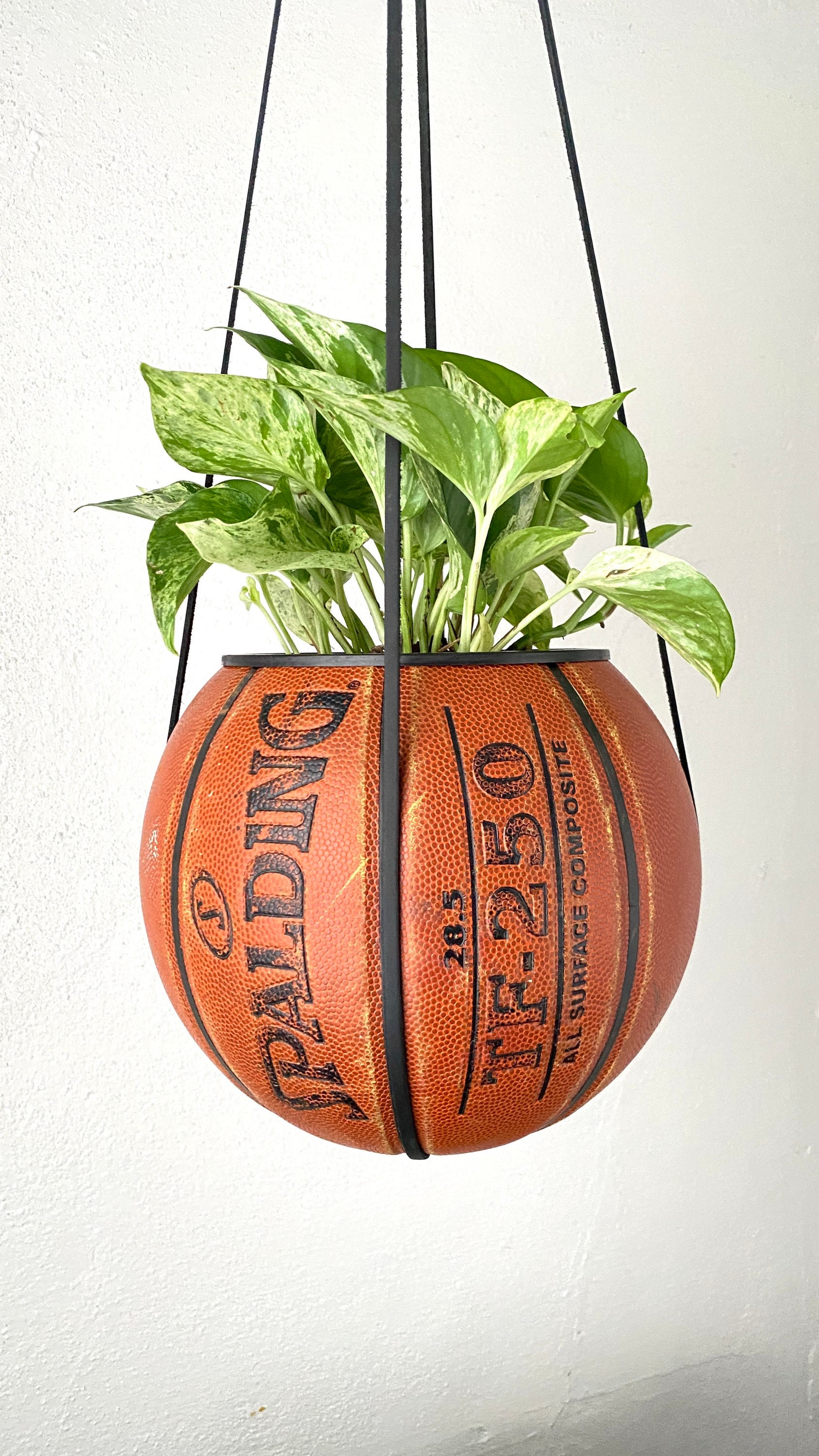 Spalding TF250 Basketball Planter
