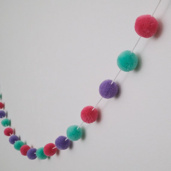 Mini Pom Pom Garland Pom Pom Garland Nursery Decor Etsy.de