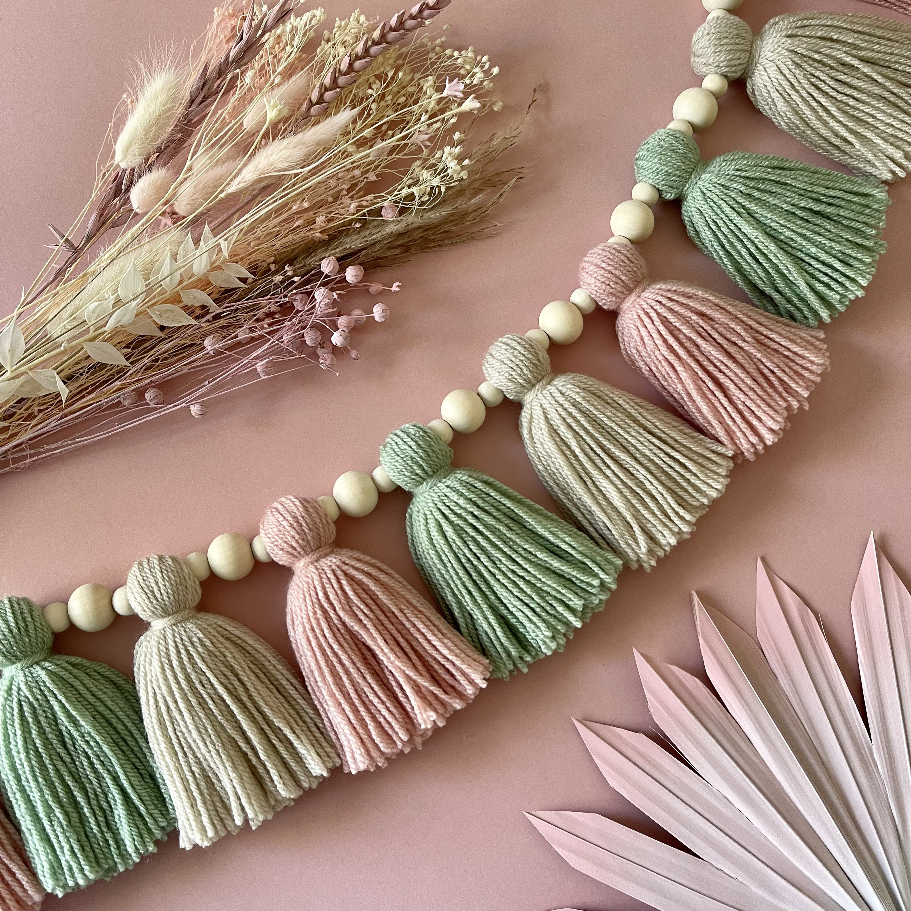 Tassel bunting outlet