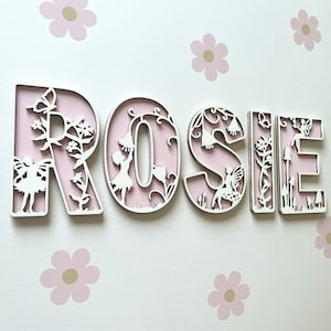 Letrero con nombre de hada - Letra de hada - Letrero con nombre personalizado - Decoración con nombre personalizada - Letrero para habitación de niña - Letrero con nombre de madera - Decoración de guardería de hadas