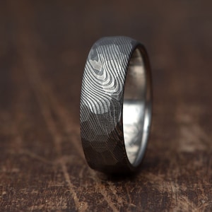 Dark Damascus steel Handmade Ring with Faceted & Obsidian finish, Rough matte Texture Finish Wedding band, Anniversary Ring, Promise Ring