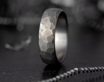 Obsidian Titanium Handmade Ring with Faceted finish, Rough matte Texture Finish Wedding band, Simple Titan band, Women&#39;s Men&#39;s Wedding Ring