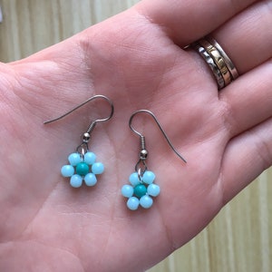 Daisy Flower Earrings, Flower Bead Earrings, Beaded Earrings, Earrings, Cute Earrings, Womens Earrings image 2