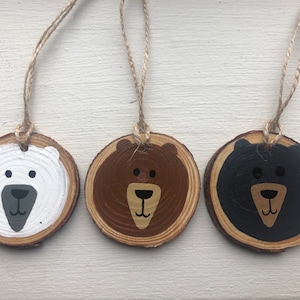 Bear Ornament on Wood Slice, Christmas Ornament, Wooden Ornament, Black Bear, Polar Bear, Brown Bear, Grizzly Bear, Holiday Ornament, Gift