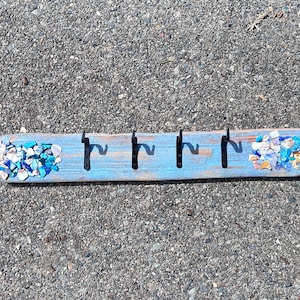 Salvaged wood key hook with shell pieces