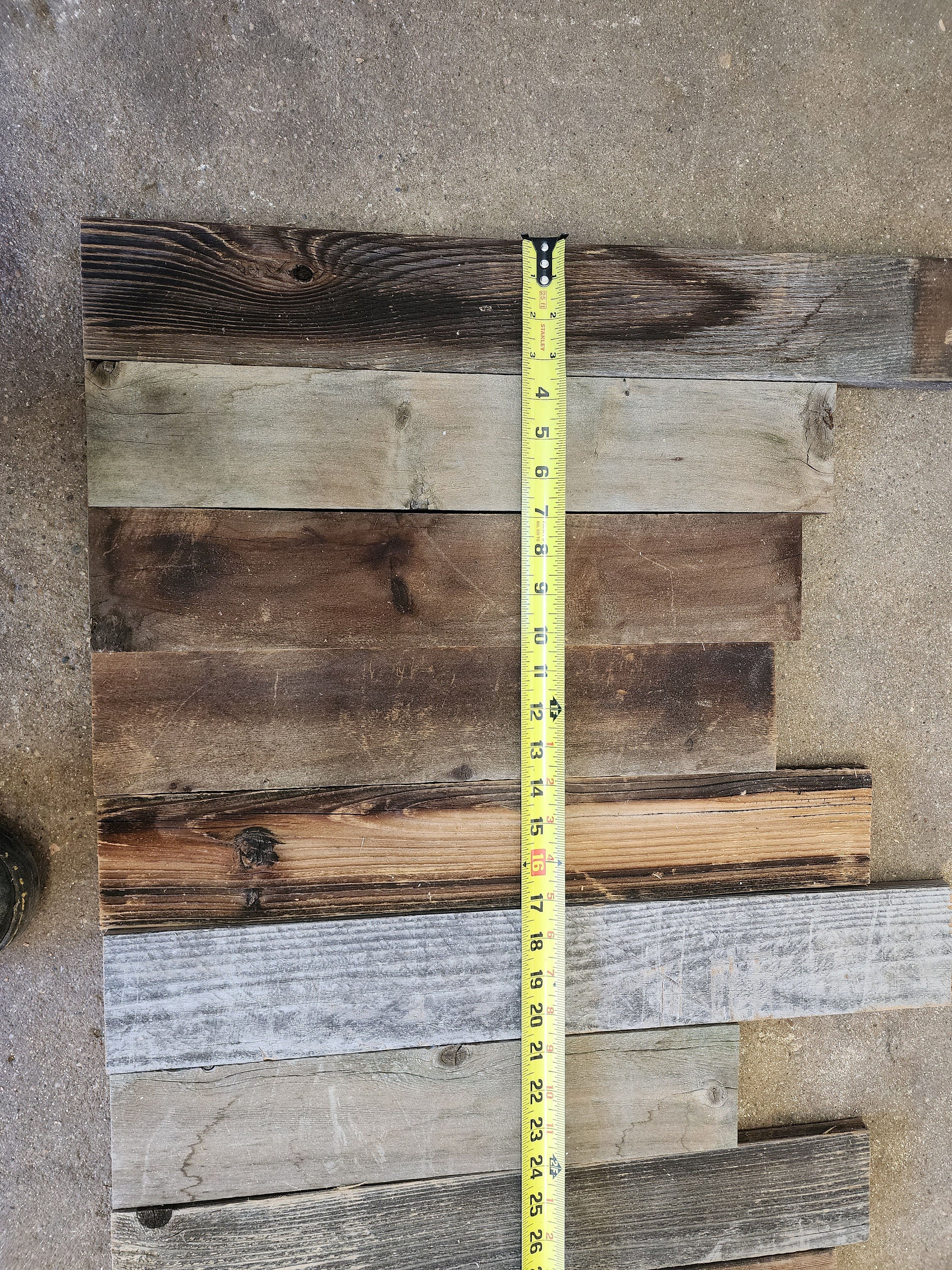 Discount Bulk Reclaimed Wood Planks. Assorted Sizes & Colors. 1222