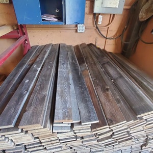 48" Reclaimed Wood Planks. Barnwood Boards 12 pack