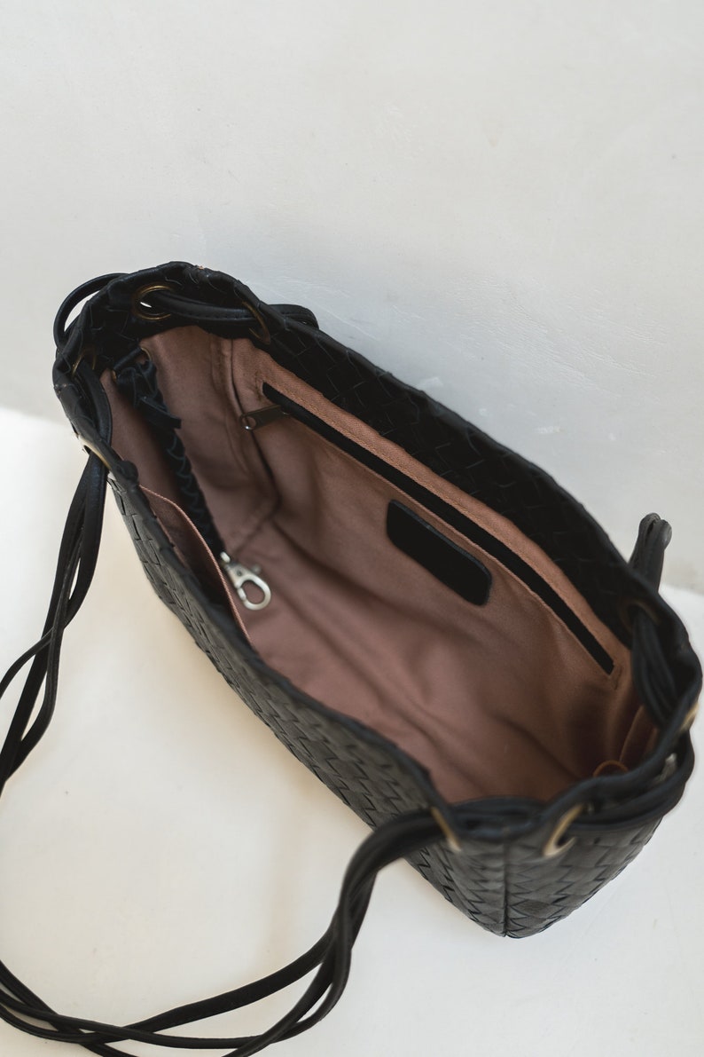 Black Shoulder Crossbody Bag, Shoulder Bag, Crossbody Bag, Woven Genuine Leather, Leather Crossbody, Minimal Shoulder Bag, Multiway Bag image 10
