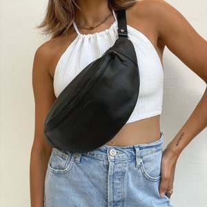 Black Leather Fanny Pack, Leather Crossbody Bag , Large Hip Bag, Waist Pack, Minimal Fanny Pack, Travel Bag, Waist Pouch, hip pack