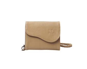 Beige Leather Minimalist Wallet – Handmade Genuine Leather Card Holder, Small NOA Zip Wallet