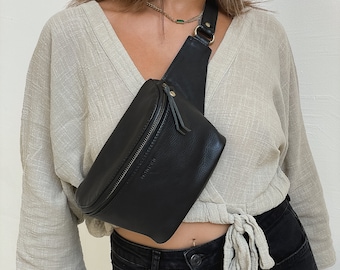 Sac banane en cuir véritable noir, bandoulière en cuir, sac banane minimaliste, sac ceinture en cuir, pochette banane, sac de festival, sac banane, sac banane