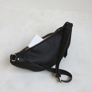 Genuine Leather Fanny Pack, Handwoven, belt bag, Bum Bag, Adjustable Crossbody Bag, hip pack, waist pouch, minimalist bag, womens fanny pack image 5