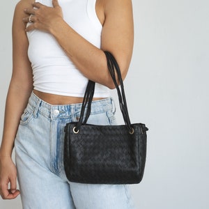 Black Shoulder Crossbody Bag, Shoulder Bag, Crossbody Bag, Woven Genuine Leather, Leather Crossbody, Minimal Shoulder Bag, Multiway Bag image 2