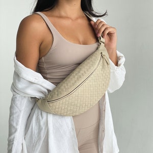Woven Bone Leather Fanny Pack, Leather Crossbody Bag , Large Hip Bag, Waist Pack, Minimal Fanny Pack, Travel Bag, Waist Pouch, Hip pack image 5