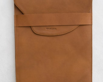 Tan Genuine Leather Laptop Sleeve, Minimal Flat Padded Sleeve, Laptop Stand, Work, Travel