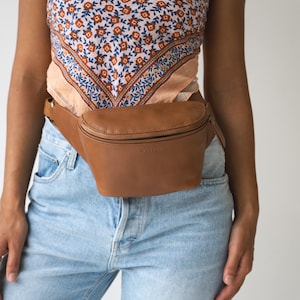 Brown Genuine Leather Fanny Pack, Leather Crossbody, Leather Bum Bag, Waist Pack, Minimalist Fanny Pack, Gifts for Her, Waist Pouch, Travel image 10