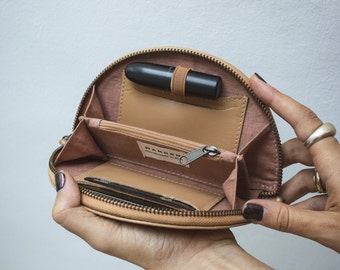 Cartera minimalista de cuero genuino, billetera con forma de media luna, billetera de cuero para mujer, billetera beige para uso diario, billetera minimalista con cremallera