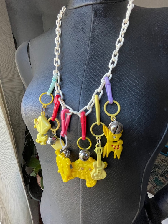 6 Yellow themed 1980s plastic Bell Charms (Charms 