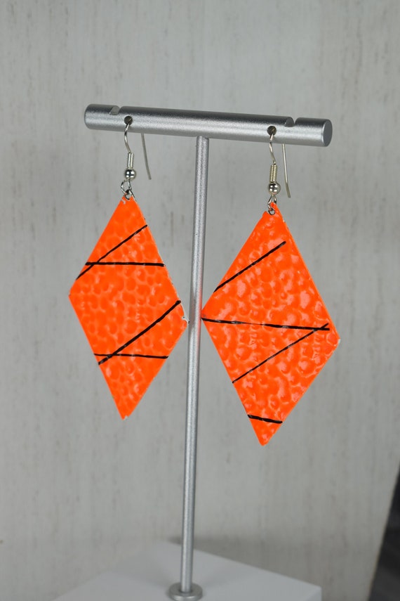 Vintage 1980's NEON ORANGE Diamond Shaped Statemen