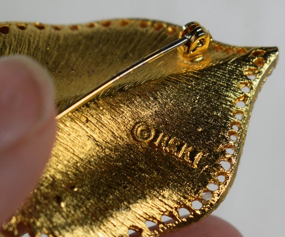 Signed Vintage 1970's BSK Golden leaf brooch - image 3