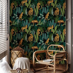 Carta da parati botanica vintage, stacca e attacca, piante tropicali scure con murale leopardato