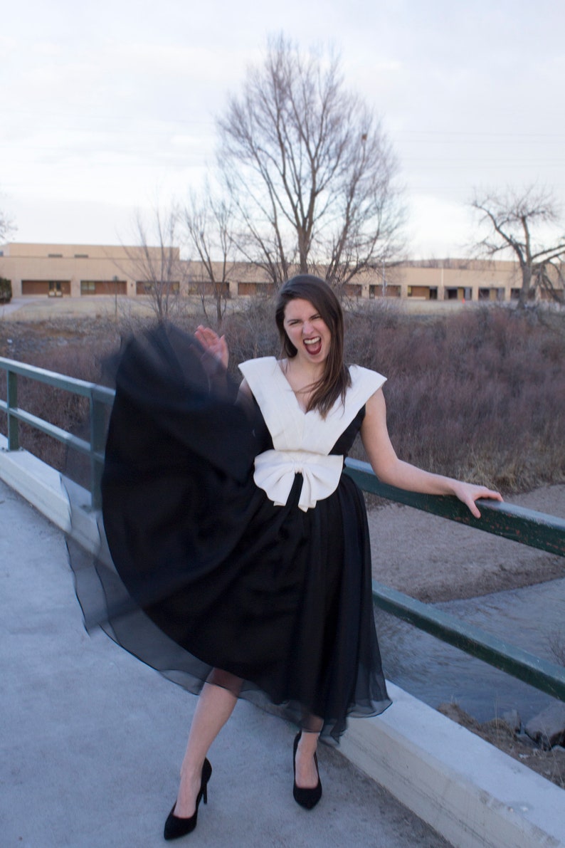 Vintage Black and White Bow Dress - Etsy
