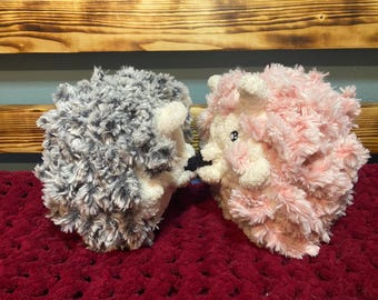 Hubert/Hettienne Hedgehog FINGER KNITTING Videohandledning Följ med