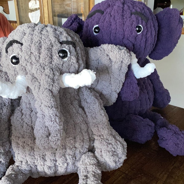 Elfred the Elephant FINGER KNITTING Video Tutorial Follow Along