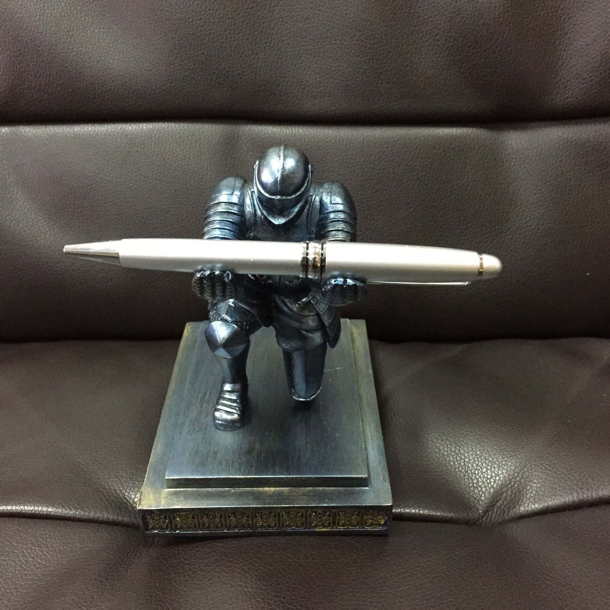 Knight Pen Holder Bronze statue Pencil holder Desk Organizers Etsy