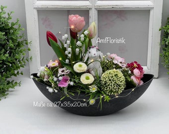 Frühlingsgesteck mit Tulpen Allium Hase Kunstblumengesteck Seidenblumengesteck